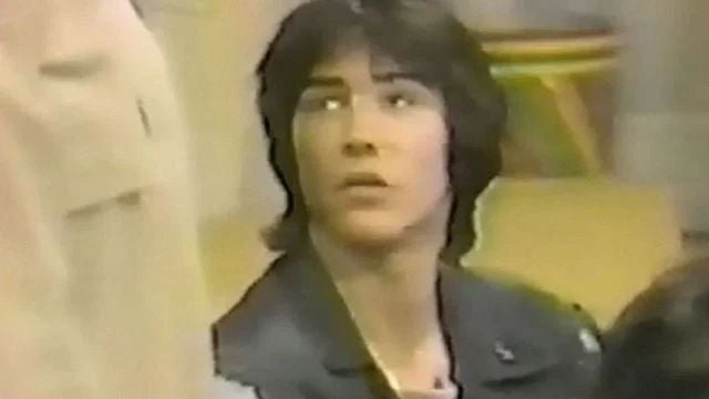 Imagem da notícia Ele deu seus primeiros passos como ator há 40 anos e hoje todos o conhecem: Você reconhece este jovem ator em seu primeiro papel?