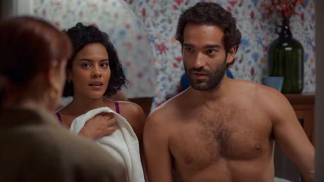 Imagem da notícia Resumo de Vale Tudo (14 a 19/04): Maria de Fátima arma para fisgar Afonso, ignora o próprio pai e é surpreendida por Raquel