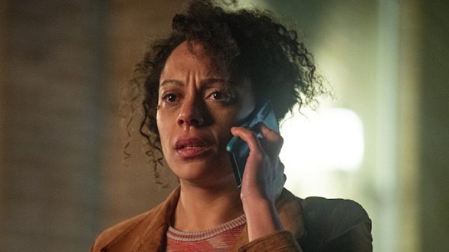Imagem da notícia Que Falta Você Me Faz: Qual é a condição rara que afetou as mãos da atriz Rosalind Eleazar?