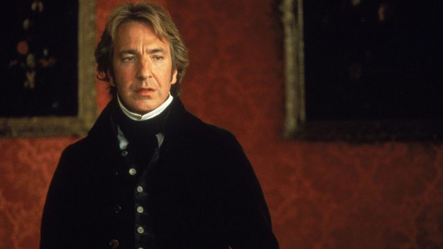 Imagem da notícia Sempre me fascinaram os vilões de Alan Rickman, mas ele fez algo muito diferente nesta adaptação de Jane Austen e é um dos melhores trabalhos de sua carreira