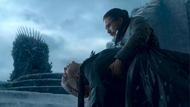 Imagem da notícia 7 anos após o fim de Game of Thrones: Novos momentos arrepiantes da polêmica 8ª temporada são divulgados