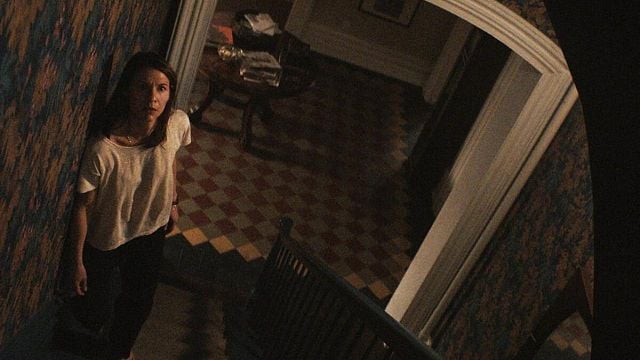 Imagem da notícia A minissérie número 1 da Netflix em 41 países: Com apenas 8 episódios, ela é “superior aos típicos filmes de mistério”