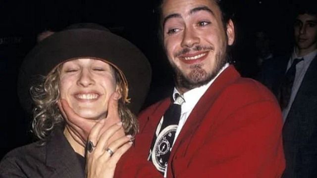 Imagem da notícia "As pessoas ao redor dele me desprezavam": Sarah Jessica Parker relembra seu relacionamento com Robert Downey Jr. nos anos 80