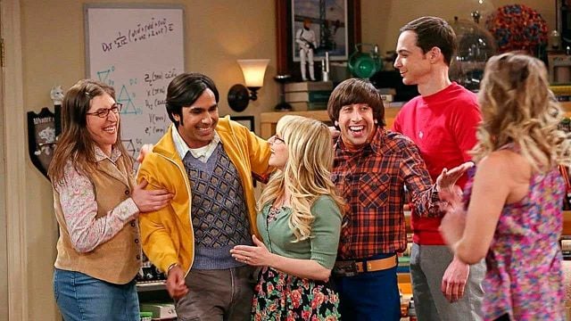 Imagem da notícia "Com todo o respeito a Jim Parsons, acho que há muito interesse": Atriz de The Big Bang Theory contradiz ator sobre possível retorno da série