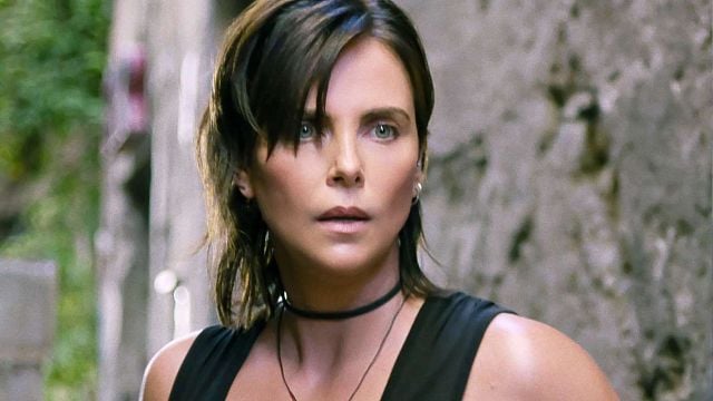Imagem da notícia "Tive a impressão de que ela realmente poderia dar uma surra em muita gente": Charlize Theron ficou seriamente intimidada por esta colega estrela de filmes de ação
