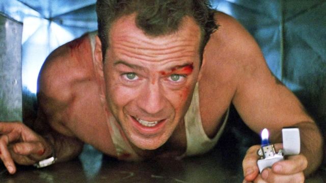 Diretor de Duro de Matar emociona com sua primeira declaração sobre Bruce Willis: “Ele sabe que sou um amigo”