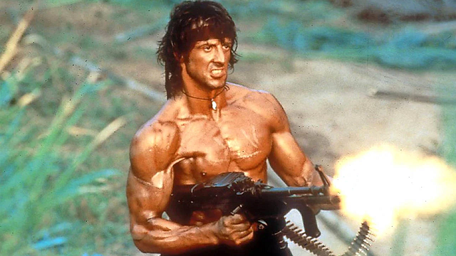 Imagem da notícia Se o público furioso não tivesse se manifestado a tempo, Rambo 2 nunca teria acontecido!