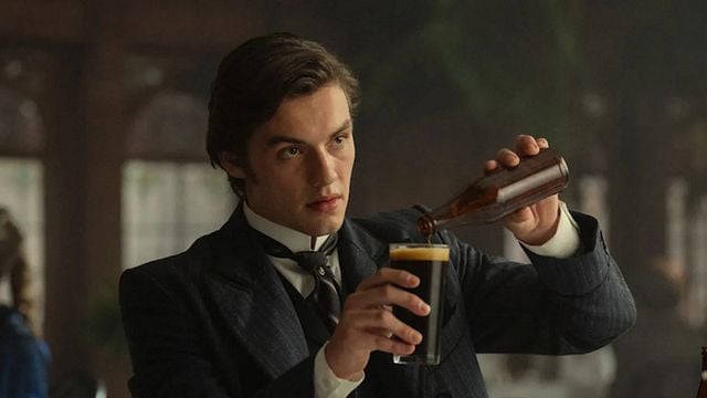 Imagem da notícia Alívio após um final de tirar o fôlego: Série da Netflix do criador de Peaky Blinders ganha uma segunda temporada