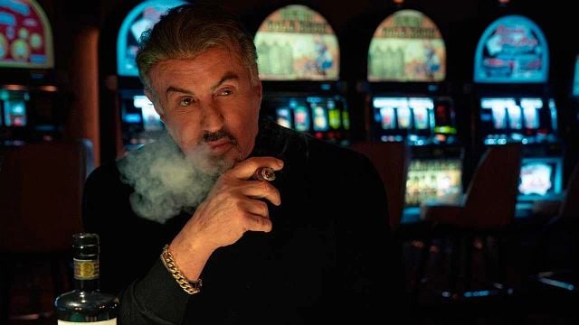 Imagem da notícia Após 26 demissões, a produção da 4ª temporada de Tulsa King começa sem ninguém no comando: "Estou no ramo há 30 anos e nunca vi nada parecido"