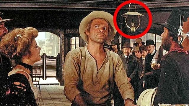 Imagem da notícia Meu Nome É Ninguém: Pause o clássico de faroeste aos 52 minutos e 36 segundos e dê uma boa olhada neste saloon!