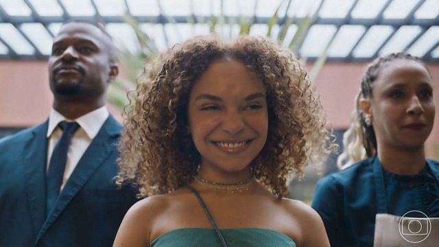 Imagem da notícia Mania de Você copiou um dos maiores sucessos sul-coreanos de todos os tempos? Novela também teria se inspirado em série aclamada!