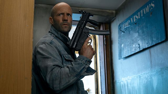 Imagem da notícia Meio Jason Bourne, meio Busca Implacável: Os fãs de ação vão adorar este filme de Jason Statham