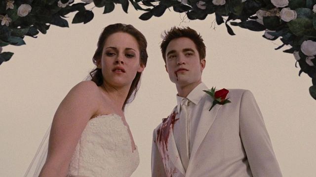 Imagem da notícia "É nojento": Para Robert Pattinson, a saga Crepúsculo é tudo menos romântica