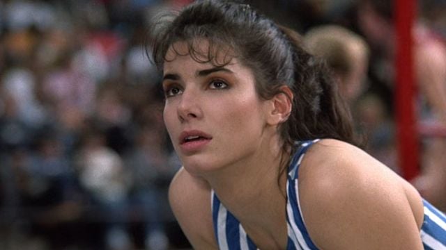 Imagem da notícia Eu não lembrava, mas Sandra Bullock começou sua carreira neste bizarro filme de ficção científica