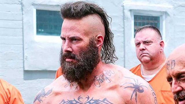 Imagem da notícia Keanu Reeves tão sarado que assustaria John Wick: Passou despercebido nas salas de cinema, mas você pode assistir no streaming