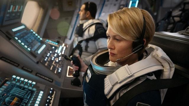 Imagem da notícia "Percebi como nosso tempo é precioso”: Ator revela que uma das séries de ficção científica mais aclamadas da atualidade mudou sua vida