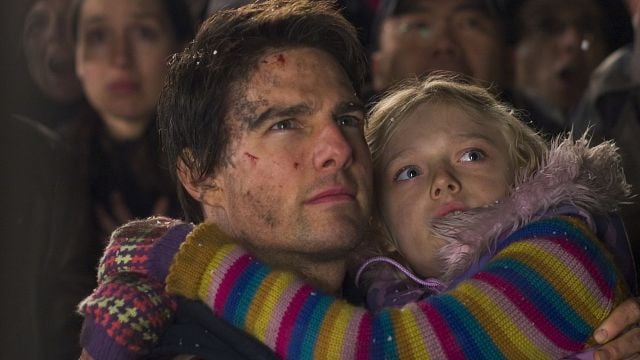 Imagem da notícia "Sapatos todos os anos": 21 anos após este filme cult de ficção científica, Tom Cruise continua enviando presentes para esta atriz