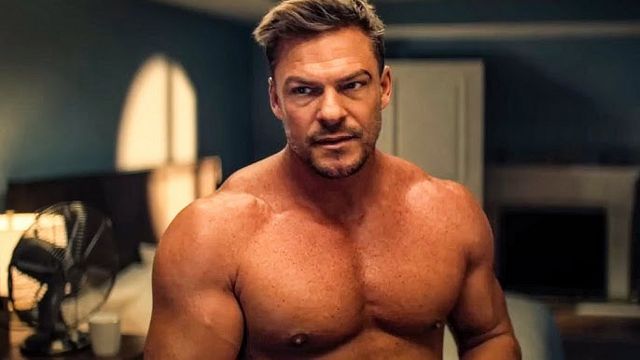 Imagem da notícia "Eu tive flashbacks de guerra": Alan Ritchson compara cena de ação de Reacher com seu passado em Smallville