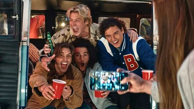 Imagem da notícia "Posso prometer isso aos fãs": 2ª temporada da série Off Campus: Amores Improvávies não vai ignorar estes personagens