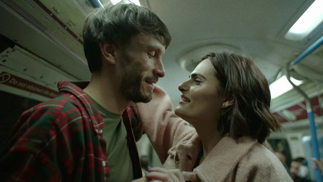 Imagem da notícia Netflix pressionou selo "baseado em uma história real" de Bebê Rena - e agora enfrenta ameaça que pode afetar todo o setor audiovisual