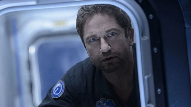 Imagem da notícia Sessão da Tarde hoje (07/01): Para encarar o filme Tempestade - Planeta em Fúria, Gerard Butler injetou veneno de abelha no corpo – e quase morreu!
