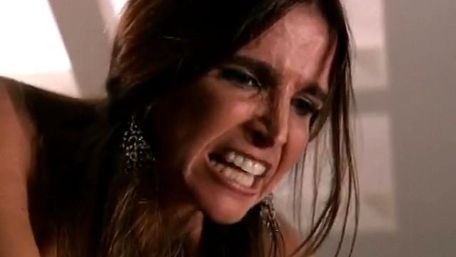 Imagem da notícia Descobrimos que uma das melhores cenas de todos os tempos nas novelas quase não aconteceu: As atrizes discordaram do autor!