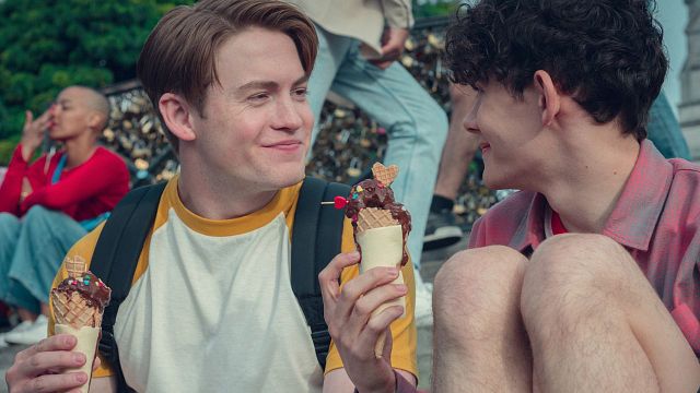 Imagem da notícia Ator de Heartstopper já foi Elton John no cinema e nem todos repararam: Voz de Kit Connor é impressionante