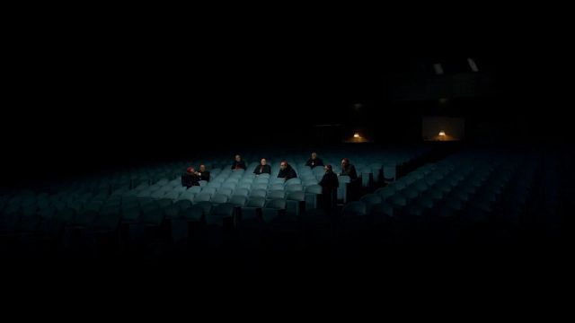 Imagem da notícia Após ser indicado ao Oscar 2025 em oito categorias, um dos filmes mais aguardados enfim estreia nos cinemas brasileiros