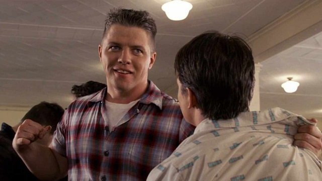 Imagem da notícia Ele interpretou o antagonista de Marty McFly na trilogia De Volta para o Futuro: O que Thomas F. Wilson está fazendo hoje?