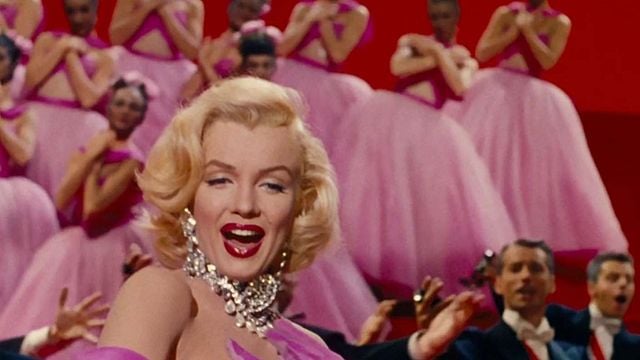 Imagem da notícia Marilyn Monroe, atriz lendária: "A fama é como caviar. É muito bom comê-la, mas não todos os dias"