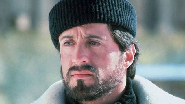 Imagem da notícia "Eu o odiava": Há 41 anos, Sylvester Stallone tinha muita inveja dessa estrela antes de fazer seis filmes de ação com ele