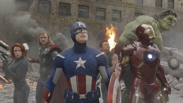 Imagem da notícia "Não conseguimos convencer": Só um dos Vingadores não têm a tatuagem em grupo do elenco; advinha quem?