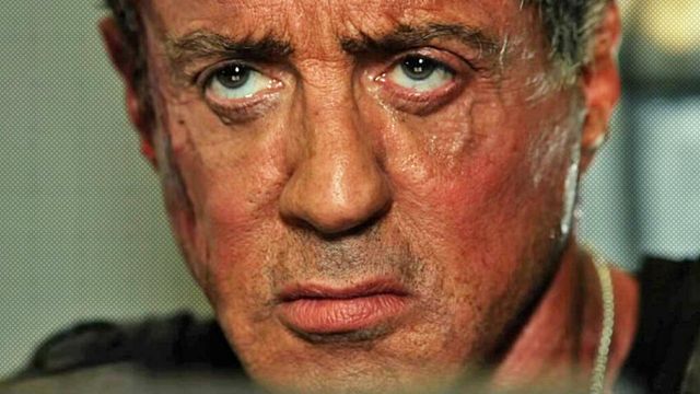 Imagem da notícia "Eu tinha vergonha de ser seu pai": Sylvester Stallone ficou tão envergonhado com o ponto baixo de sua carreira que afetou relação com seus filhos