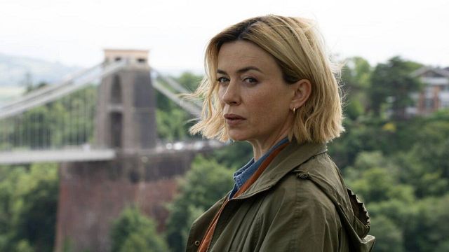 Imagem da notícia Tem apenas 6 episódios, e para muitos, é uma das melhores minisséries do ano: Este thriller transforma um desaparecimento em um mistério cativante