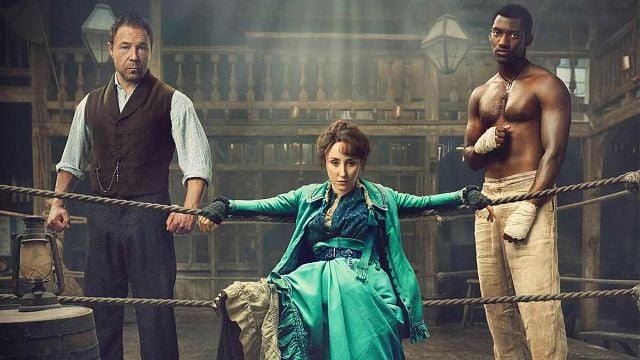 Imagem da notícia Se você gosta de Peaky Blinders, precisa ver esta série de ação que acaba de ganhar 2ª temporada!