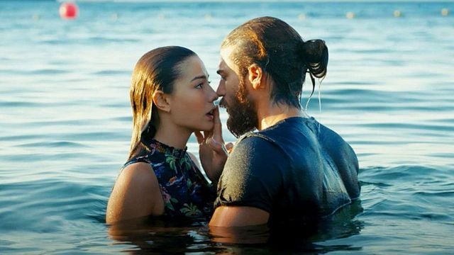 Imagem da notícia “Já assisti umas 10 vezes”: Esta novela turca tem uma das maiores químicas entre protagonistas e vai fazer você maratonar tudo de uma vez