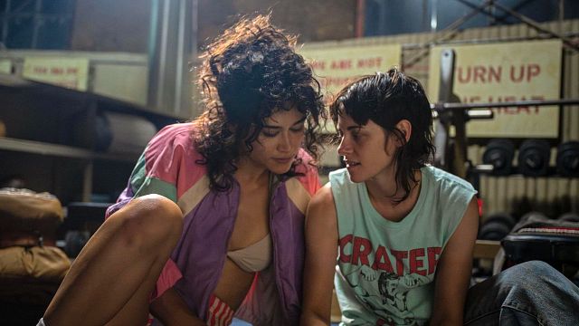 Imagem da notícia "Não é assim que as pessoas fazem sexo": Para Kristen Stewart, os filmes atuais deveriam melhorar a qualidade das cenas eróticas