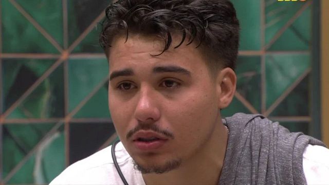 Imagem da notícia Não foi só Pedro: Estes são os 9 participantes que desistiram do BBB e chocaram o Brasil