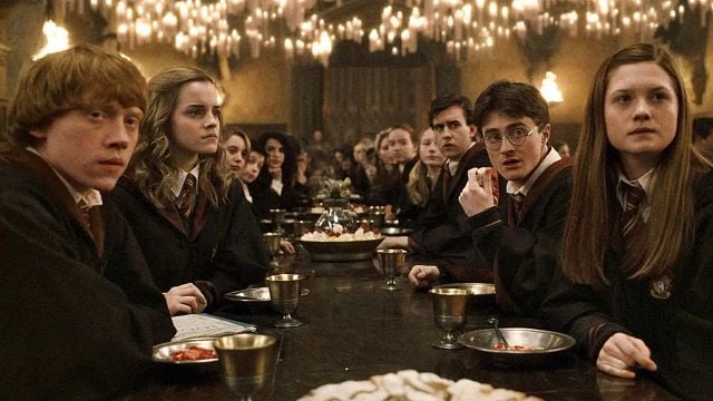 Imagem da notícia Esta ex-estrela de Harry Potter tem um recado para a equipe que está recriando o universo mágico de J.K Rowling na TV