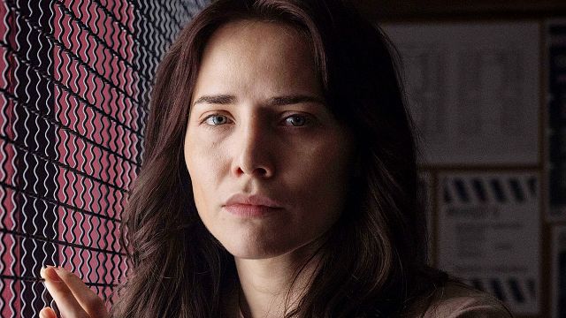 Imagem da notícia Resumo de Quem Ama Cuida (29/06 a 04/07): Adriana é brutalmente atacada a mando de Pilar e jura vingança contra todos que arruinaram sua vida