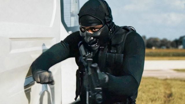 Imagem da notícia Tensão, traição e laços familiares: Com pouco mais de uma hora e meia de duração, este filme de ação está varrendo a Netflix