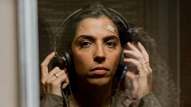 Imagem da notícia Tela Quente hoje (28/09): Filme 90 Decibéis traz filha de atriz consagrada em sua estreia no cinema e história baseada em vivências reais