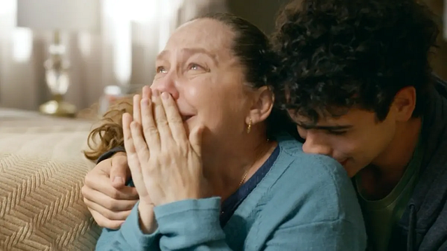 Imagem da notícia Qual é a doença de Elisa em Quem Ama Cuida? Diagnóstico desespera Adriana, mas fortalece seu plano de vingança