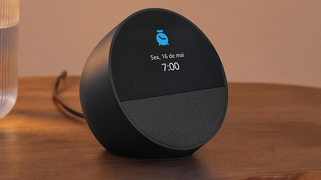 Imagem da notícia Echo Spot ou Echo Dot? Qual entrega mais entretenimento para você?