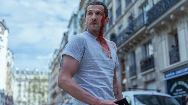 Imagem da notícia Busca Implacável e Jason Bourne tiveram um filho: Nova promessa de ação da Netflix tem perseguição nos telhados de Paris