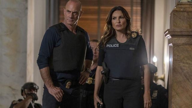 Dia difícil para os fãs de Law & Order: Boas e más notícias sobre o futuro da série policial