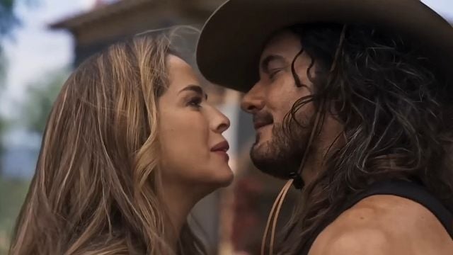 Imagem da notícia 2 temporadas e um fenômeno esquecido na Netflix: Este melodrama foi esnobado na TV brasileira, mas vai te prender do início ao fim