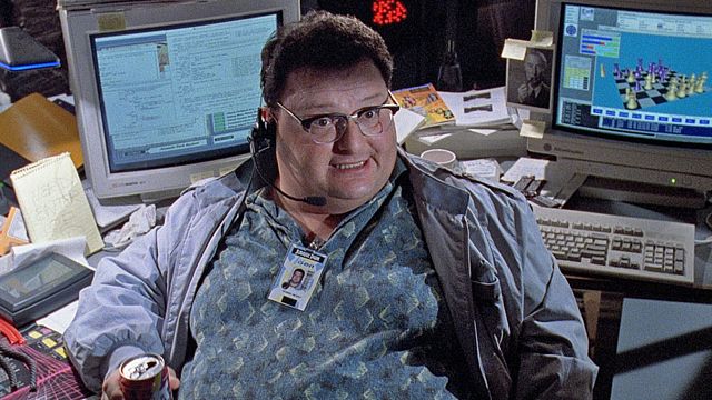 Imagem da notícia Jurassic Park: 31 anos depois, desenvolvedores estragam o filme ao analisar o código-fonte do computador do vilão