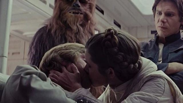 “Não tínhamos o que era preciso”: Foi por isso que George Lucas decidiu fazer Luke e Leia irmãos enquanto escrevia O Retorno de Jedi