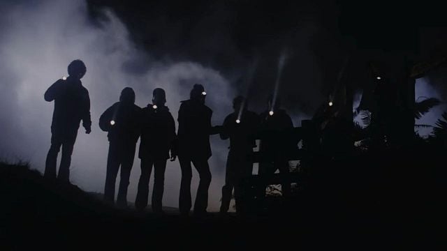 Imagem da notícia "Eu nunca deveria ter feito isso": Spielberg lamenta profundamente a controversa mudança que E.T. sofreu em seu retorno aos cinemas